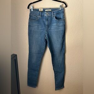 Levi's Women’s 721 High Rise Skinny Fit Denim Jeans